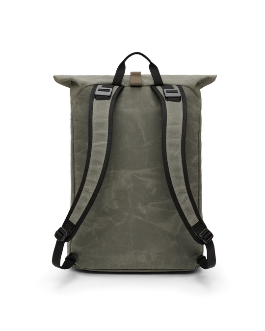 Essential Backpack 24L Forest Green