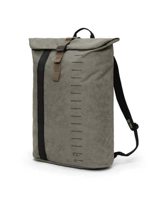 Essential Backpack 24L Forest Green