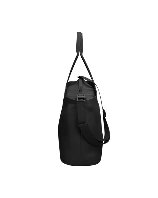 Essential Weekender 40L Black Out