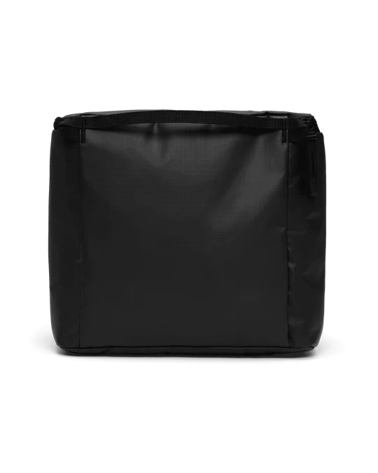 Essential Washbag M Black Out