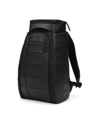 Hugger Backpack 20L Black Out