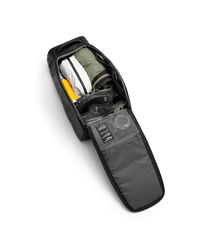 Hugger Backpack 20L Black Out