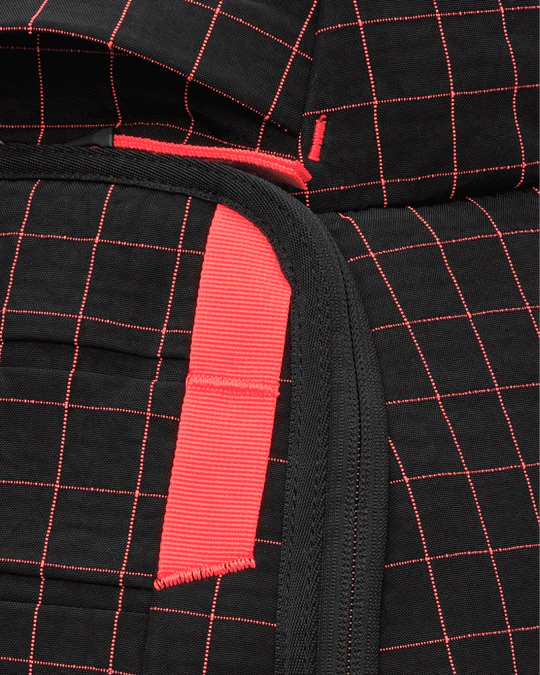 Hugger Backpack 25L Coral Flash