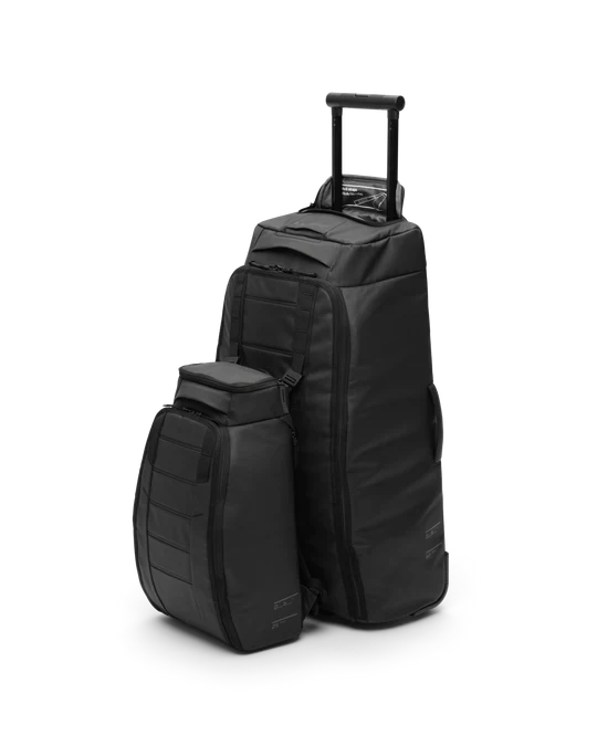 Hugger Backpack 25L Black Out