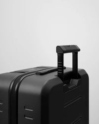 Ramverk Check-in Luggage Medium