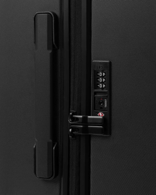 Ramverk Check-in Luggage Medium