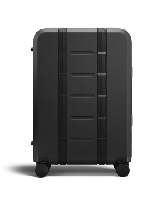 Ramverk Pro Check-in Luggage Medium Silver