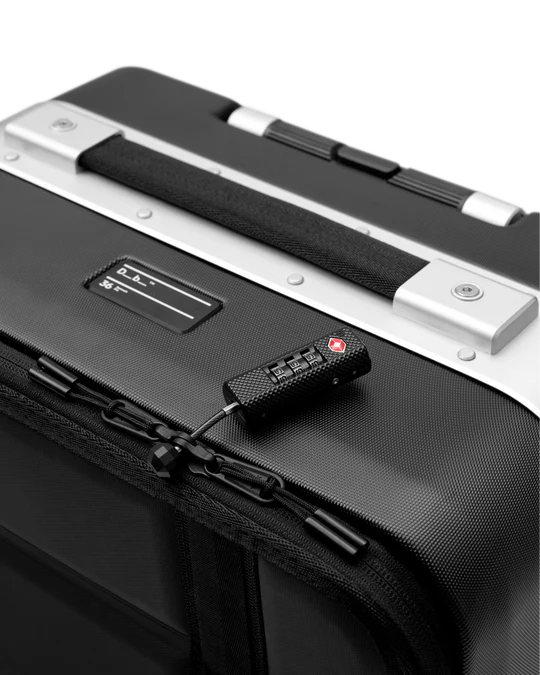 Ramverk Pro Front-access Carry-on Silver
