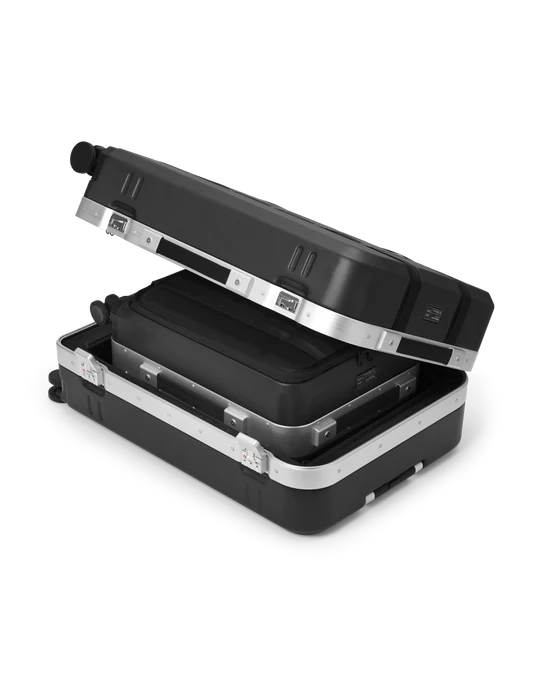 Ramverk Pro Front-access Carry-on Black Out
