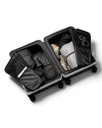 Ramverk Pro Check-in Luggage Medium Silver
